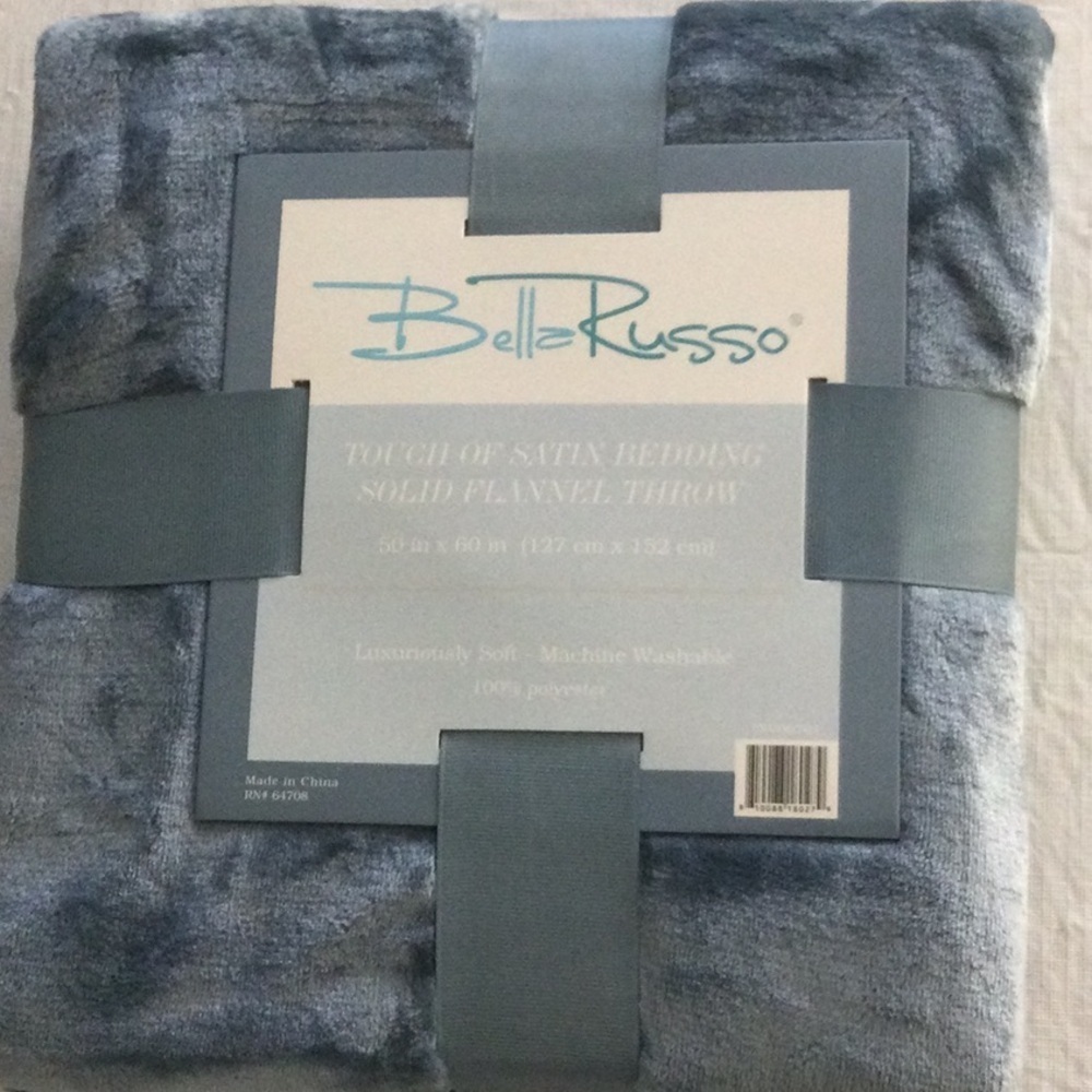Blue Flannel Throw Blanket New Washable